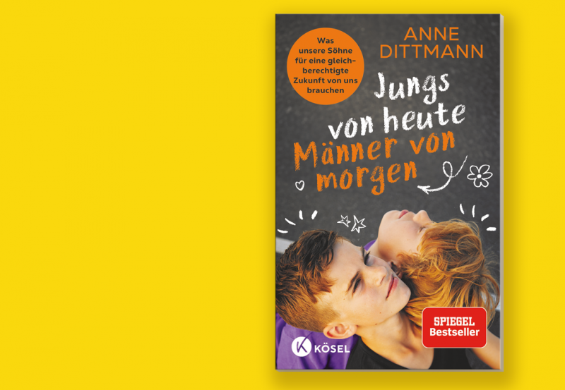 Cover des Buches von Anne Dittmann mit zwei Jungs, die sich aneinanderlehnen